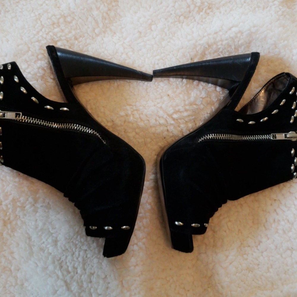 Bcbg womens shoes - Picture 4 of 4